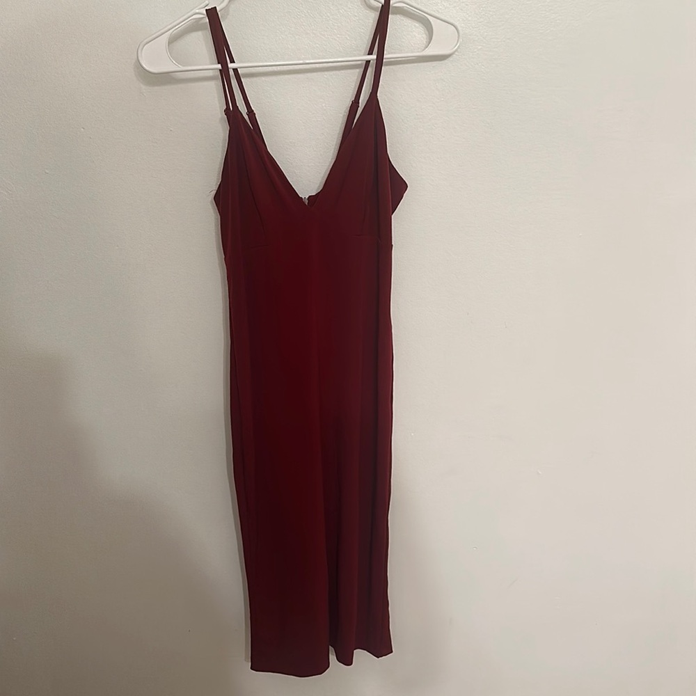 Comfy maroon dress